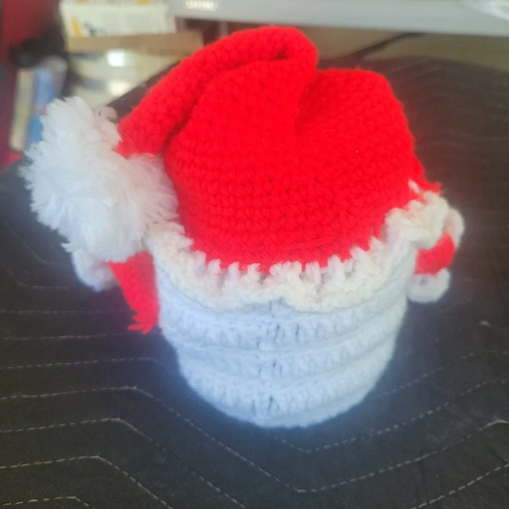 Christmas Santa Claus Handmade Toilet Paper Cover Crochet Bathroom Vtg 1980s
